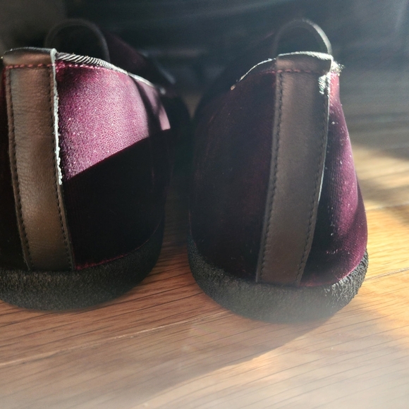 Paul Stuart Men's Velvet Tassel Loafers - Burgundy - Picture 5 of 5